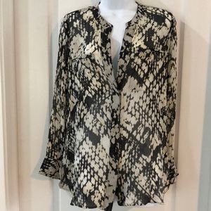 Vince silk blouse 6
